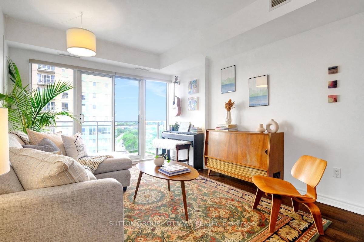 Photo 10 of Unit 1303, 70 Landry Street, Ottawa, Vanier — HOMEH