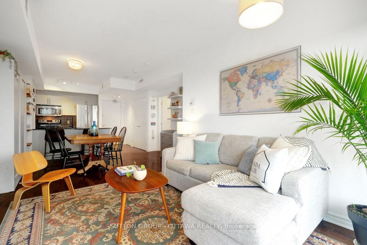 Photo 11 of Unit 1303, 70 Landry Street, Ottawa, Vanier — HOMEH