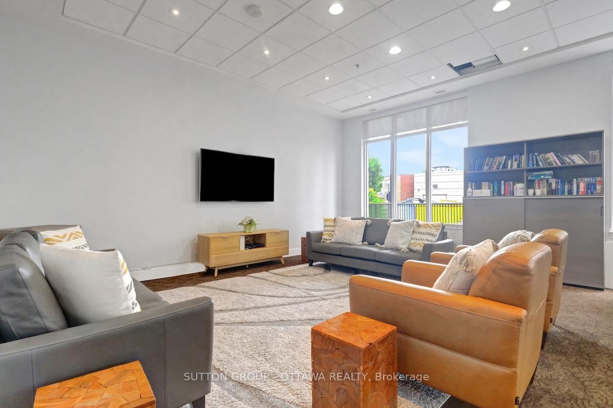 Photo 20 of Unit 1303, 70 Landry Street, Ottawa, Vanier — HOMEH
