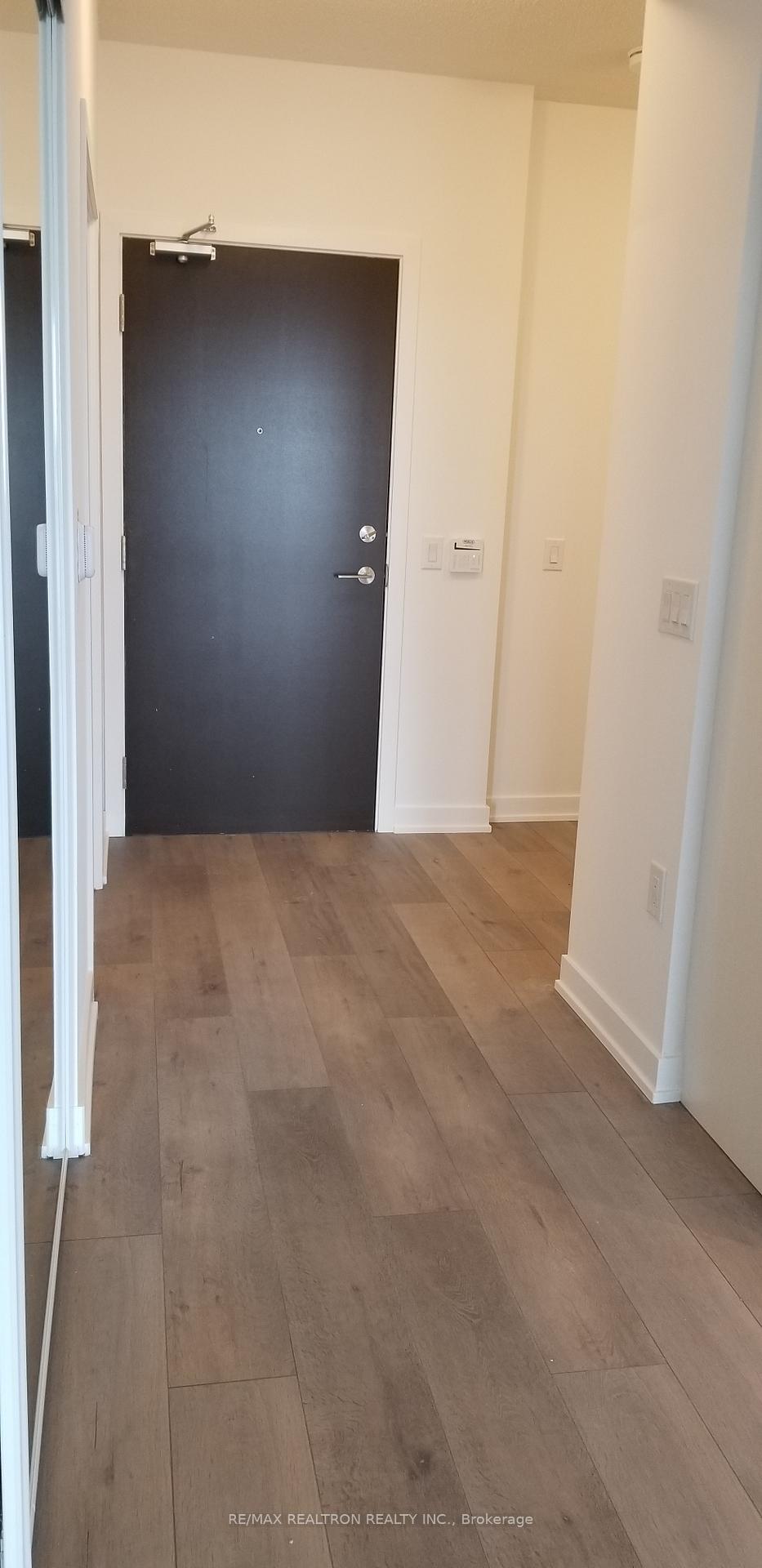 Photo 7 of Unit 1916, 38 Honeycrisp Crescent, Vaughan, Concord — HOMEH