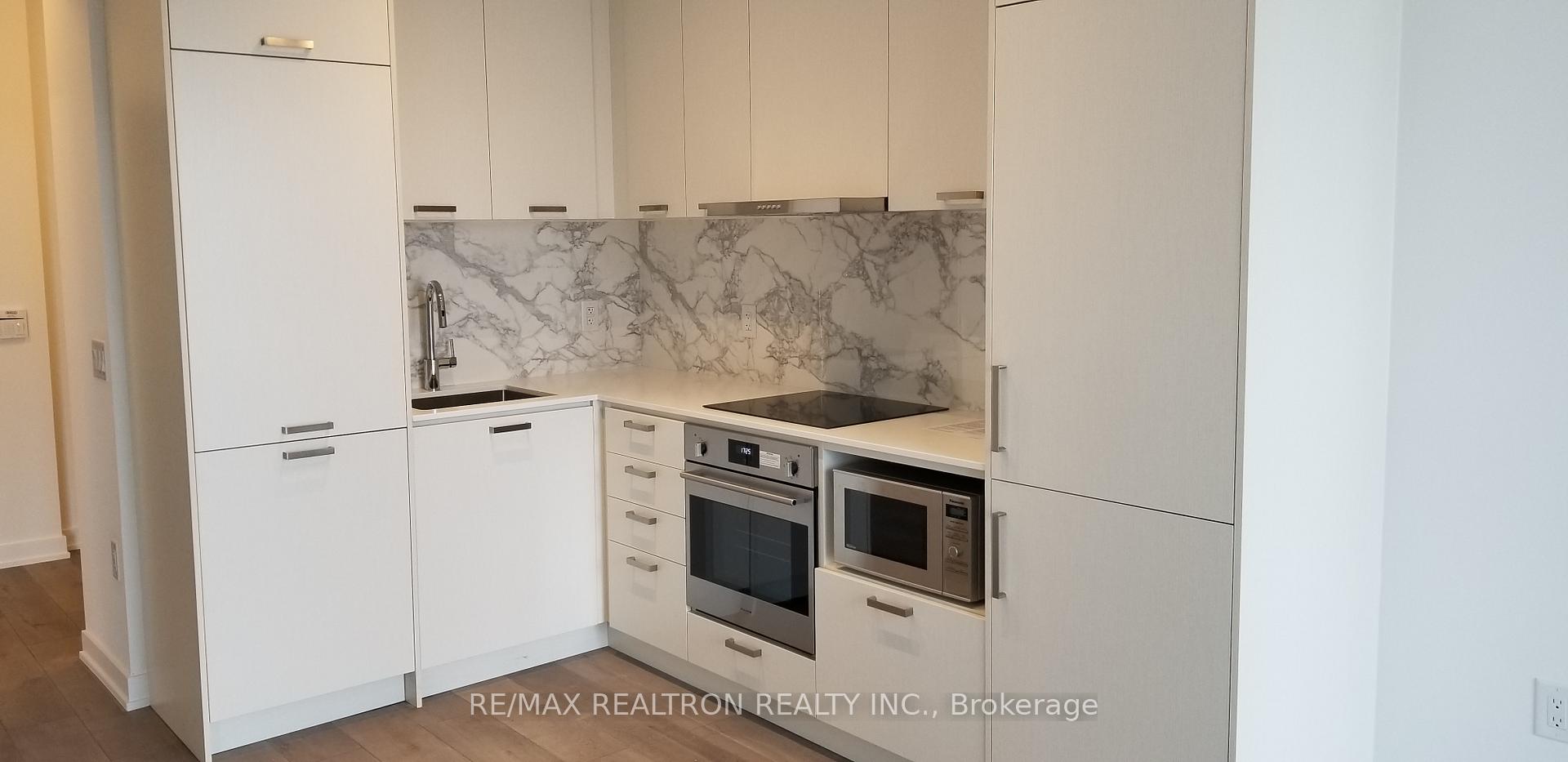 Photo 11 of Unit 1916, 38 Honeycrisp Crescent, Vaughan, Concord — HOMEH