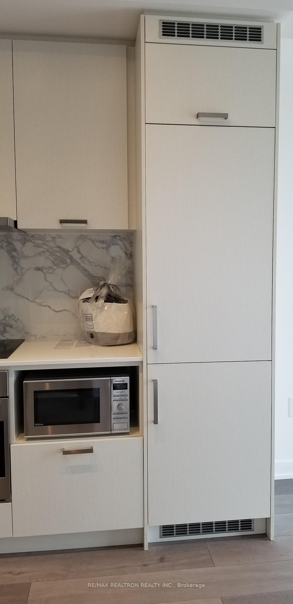 Photo 17 of Unit 1916, 38 Honeycrisp Crescent, Vaughan, Concord — HOMEH