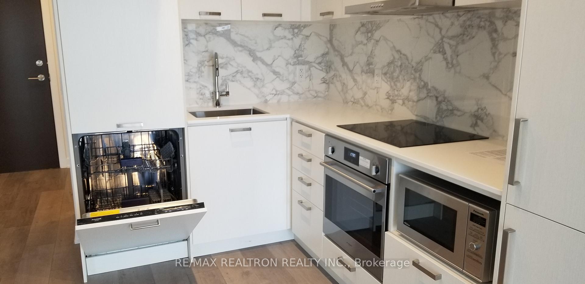 Photo 20 of Unit 1916, 38 Honeycrisp Crescent, Vaughan, Concord — HOMEH