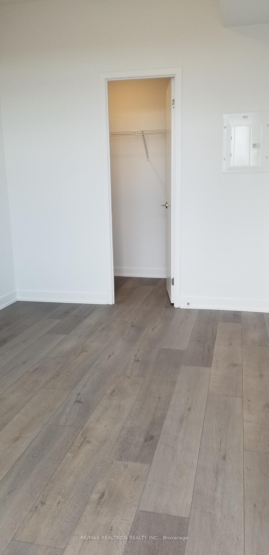 Photo 24 of Unit 1916, 38 Honeycrisp Crescent, Vaughan, Concord — HOMEH