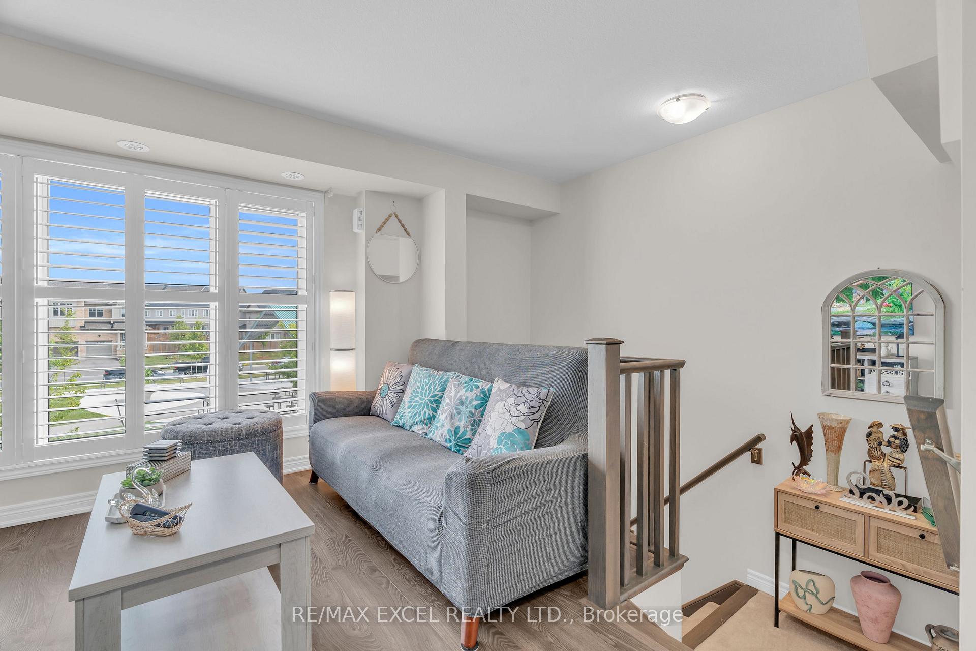 Photo 4 of 283 Law Drive, Guelph, Grange Road — HOMEH