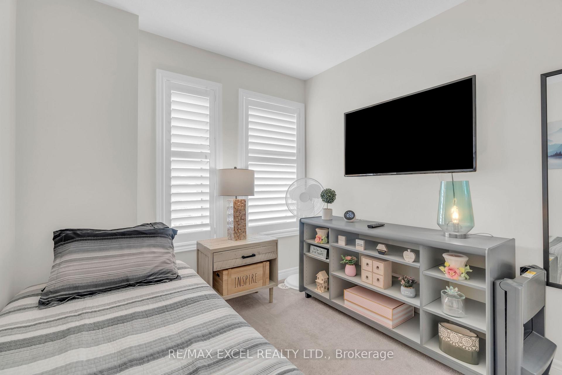 Photo 16 of 283 Law Drive, Guelph, Grange Road — HOMEH
