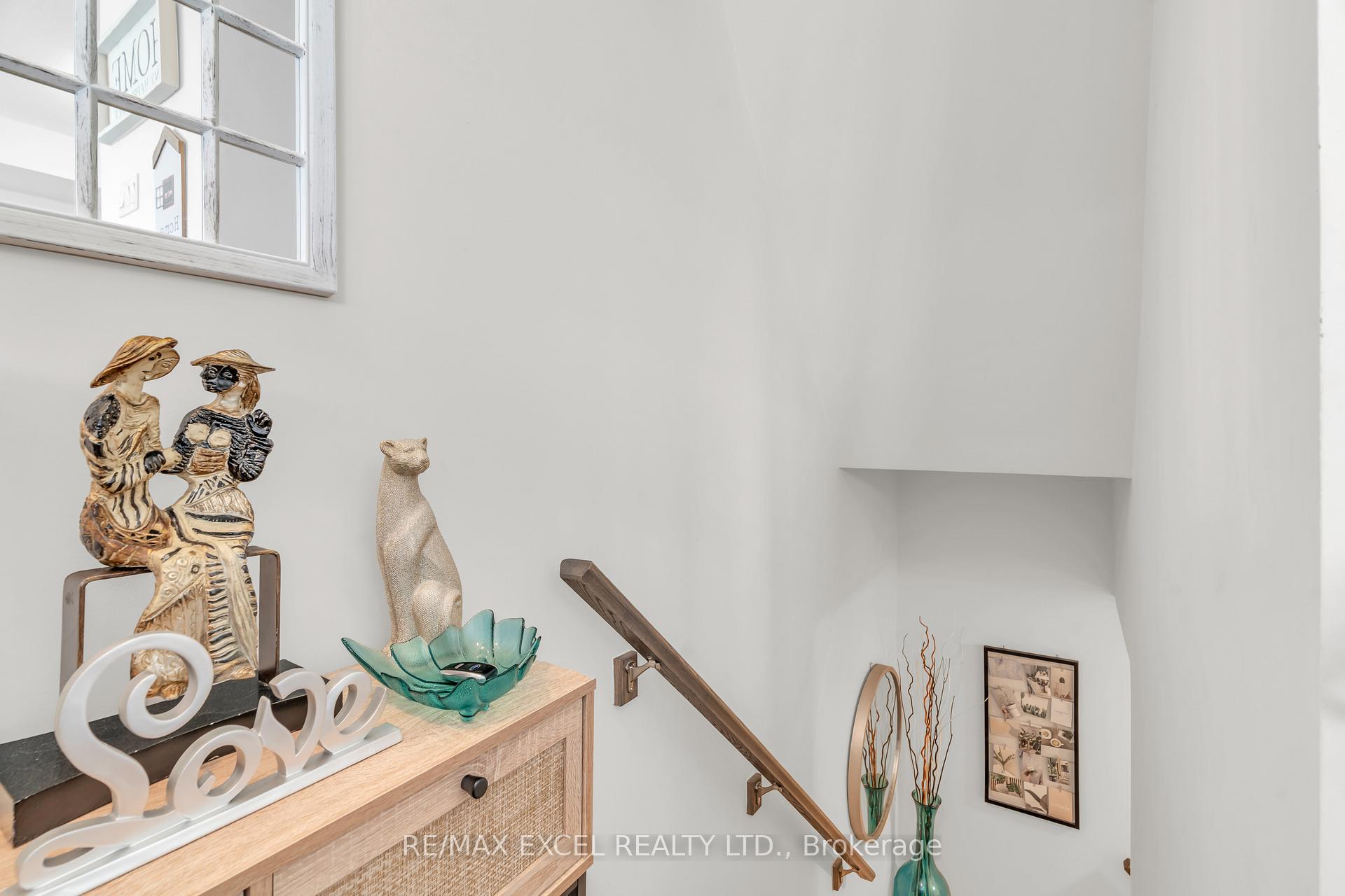 Photo 24 of 283 Law Drive, Guelph, Grange Road — HOMEH