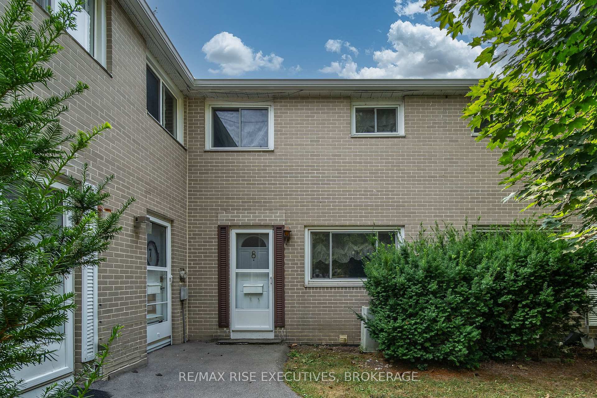 Photo 1 of Unit 8, 258 Queen Mary Road, Kingston, Central City West — HOMEH