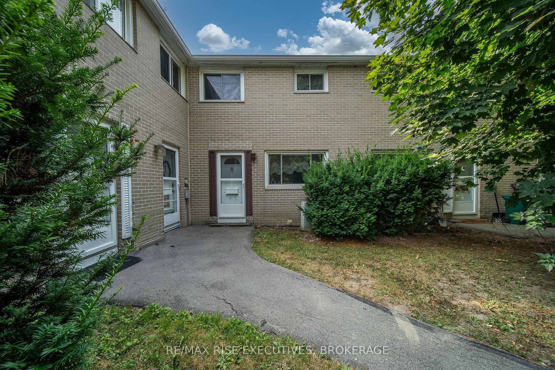 Photo 3 of Unit 8, 258 Queen Mary Road, Kingston, Central City West — HOMEH