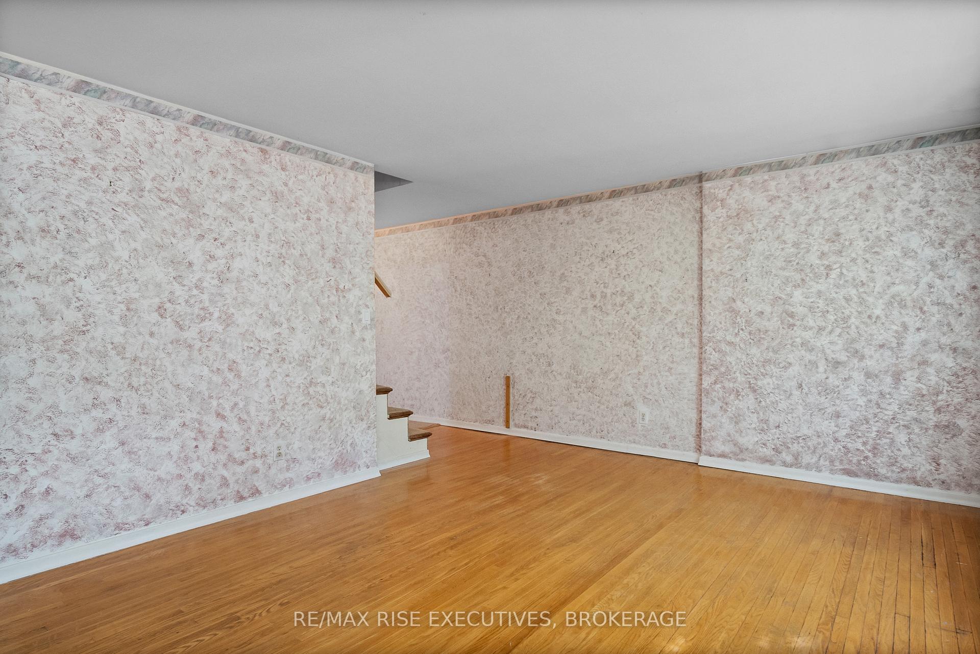 Photo 10 of Unit 8, 258 Queen Mary Road, Kingston, Central City West — HOMEH