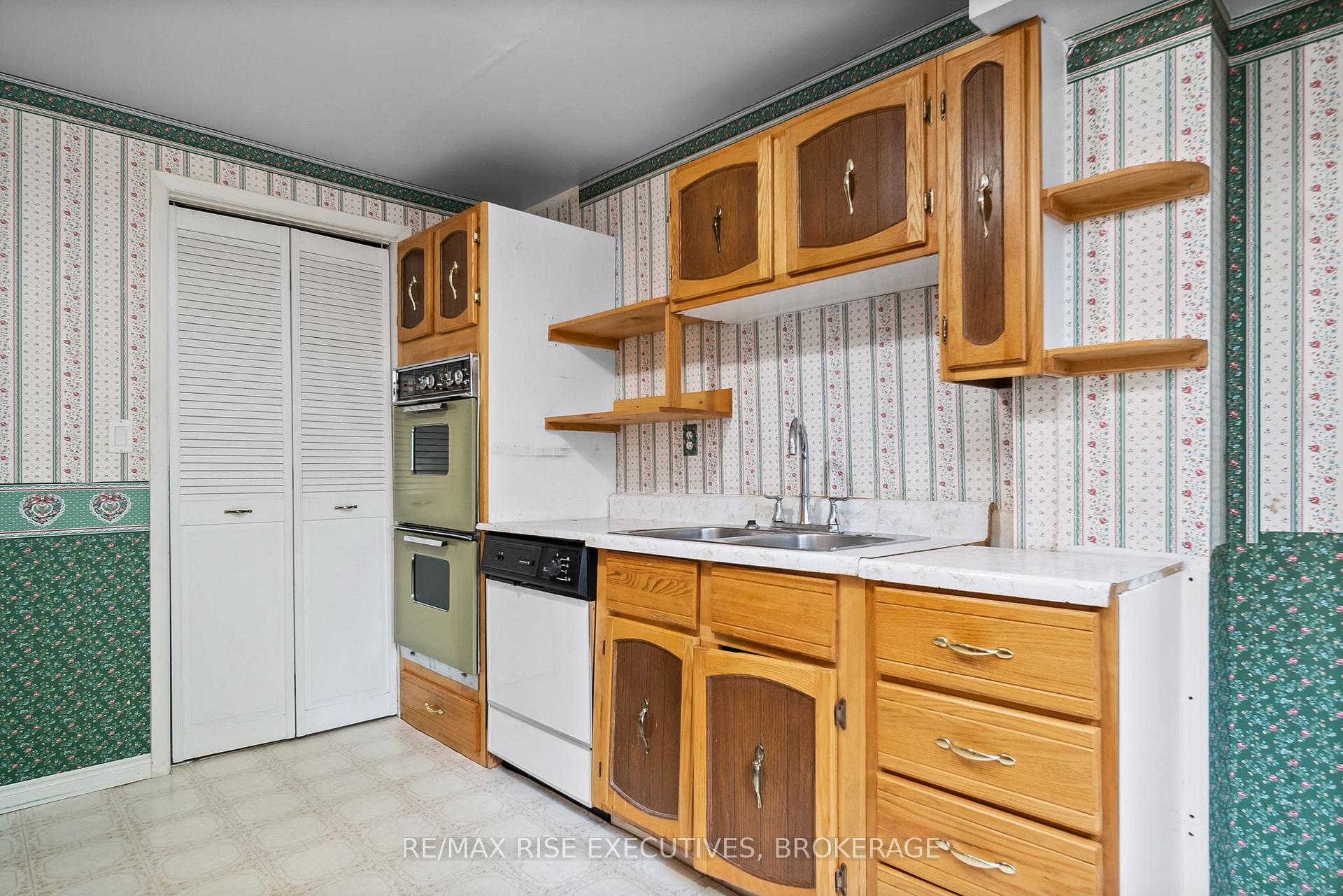 Photo 13 of Unit 8, 258 Queen Mary Road, Kingston, Central City West — HOMEH