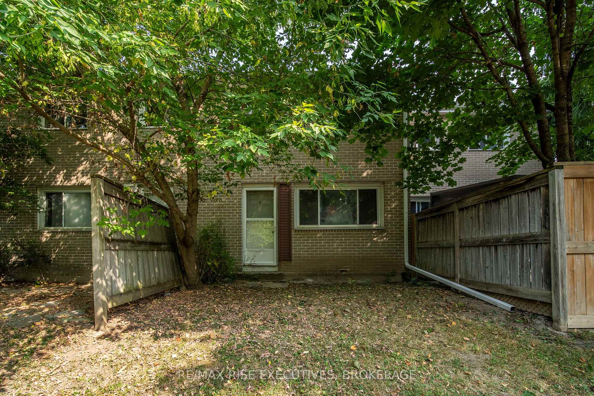 Photo 51 of Unit 8, 258 Queen Mary Road, Kingston, Central City West — HOMEH