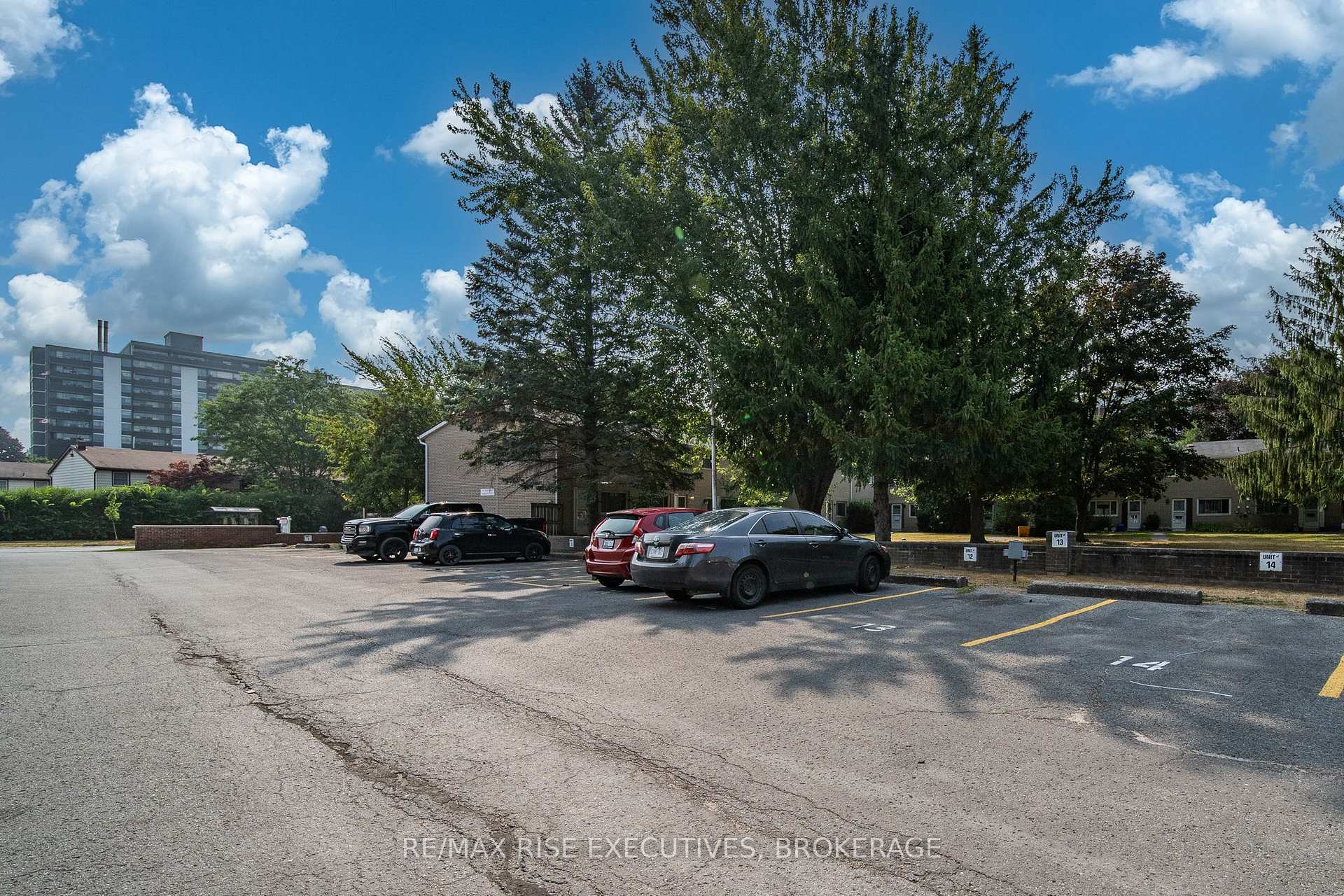 Photo 57 of Unit 8, 258 Queen Mary Road, Kingston, Central City West — HOMEH