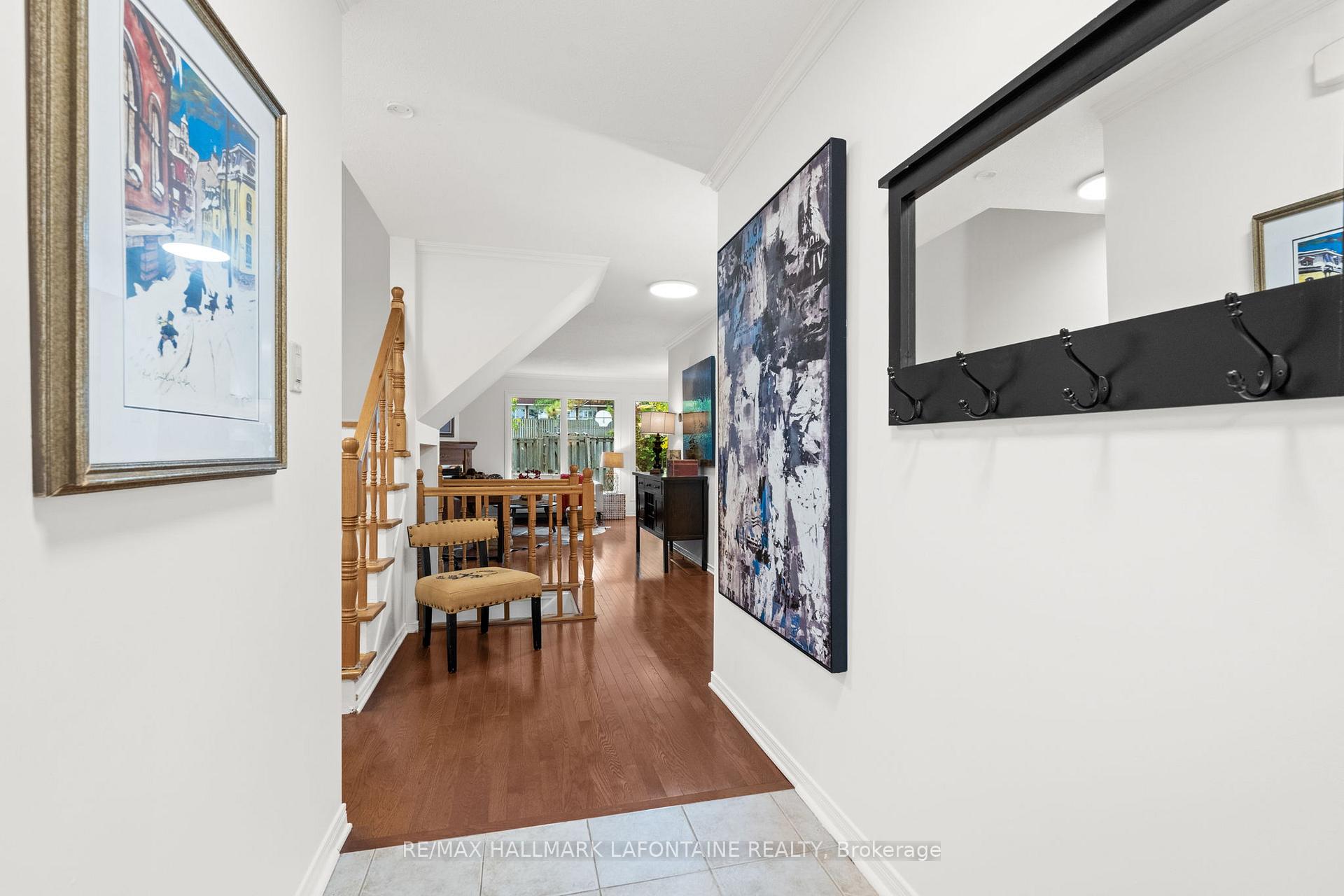 Photo 6 of 125 The Rockery Private, Ottawa, Carson Meadows — HOMEH