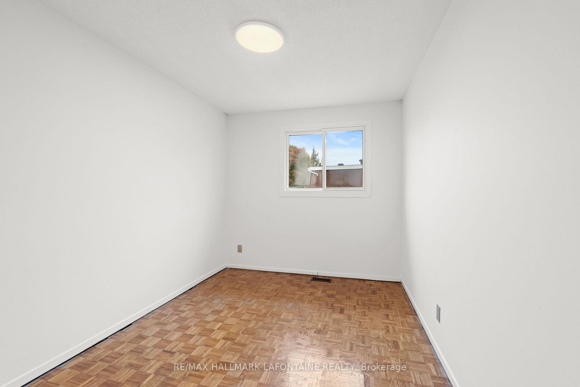 Photo 22 of 125 The Rockery Private, Ottawa, Carson Meadows — HOMEH