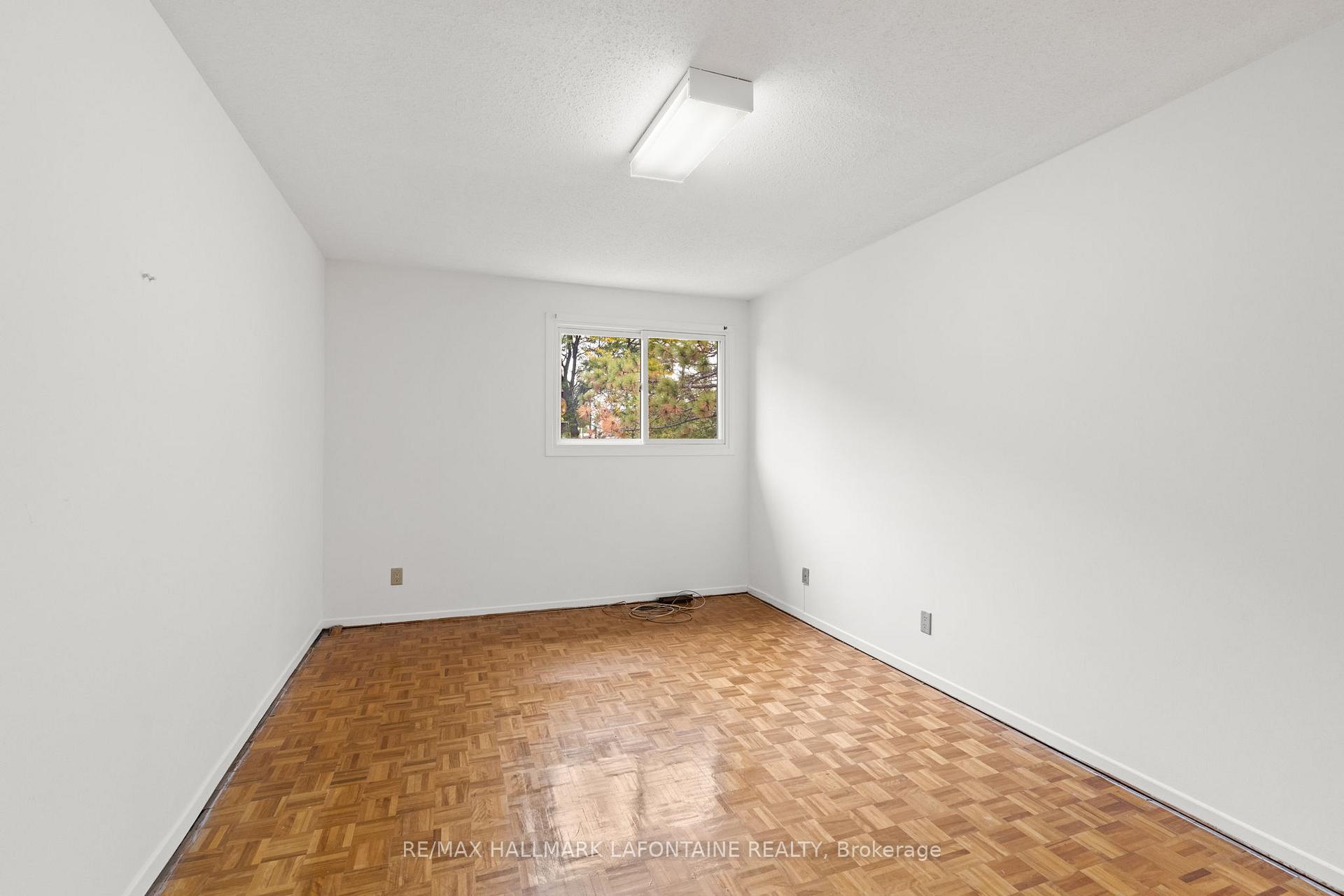 Photo 27 of 125 The Rockery Private, Ottawa, Carson Meadows — HOMEH
