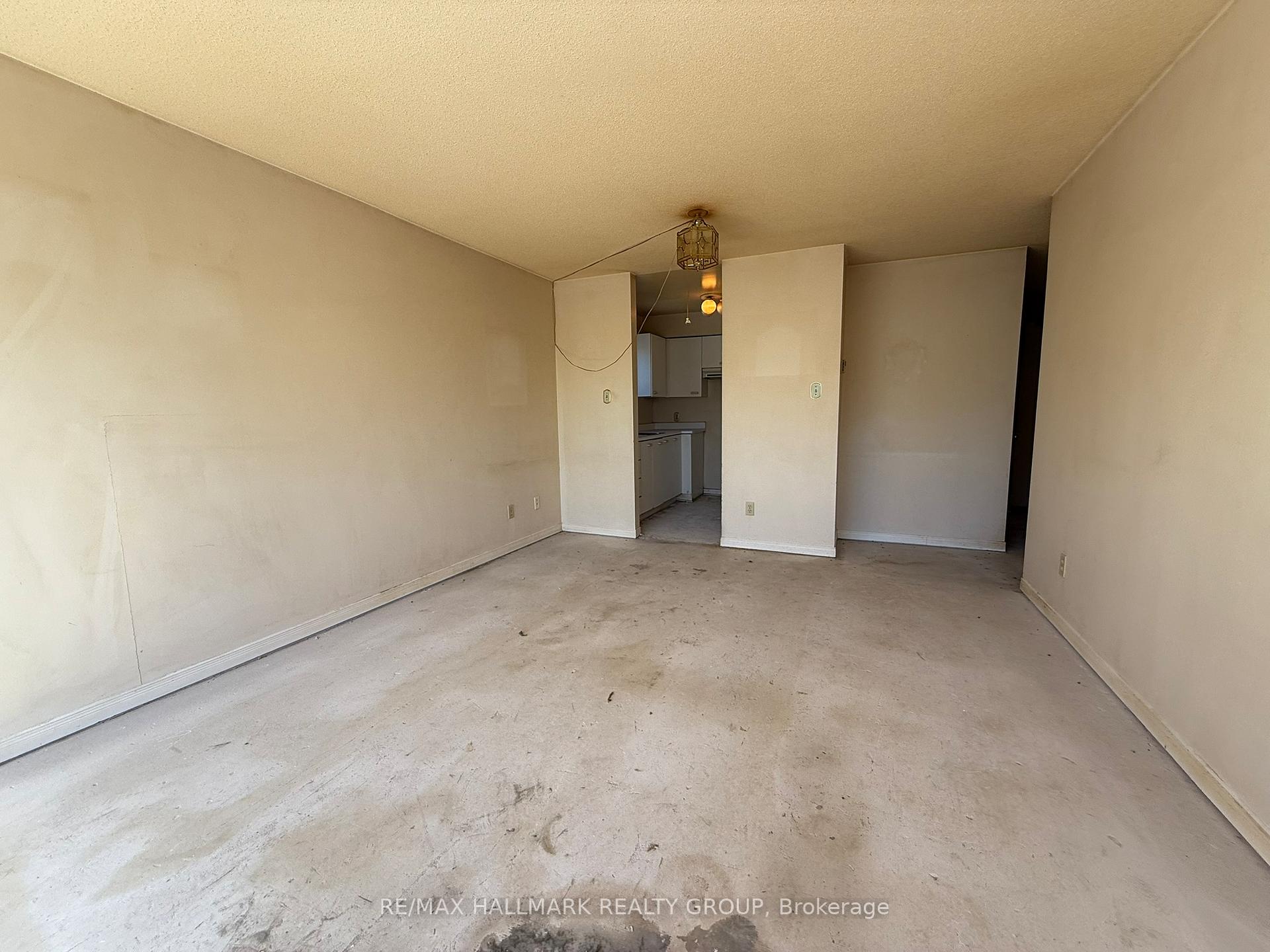 Photo 6 of Unit 202, 1490 Heron Road, Ottawa, Heron Gate — HOMEH
