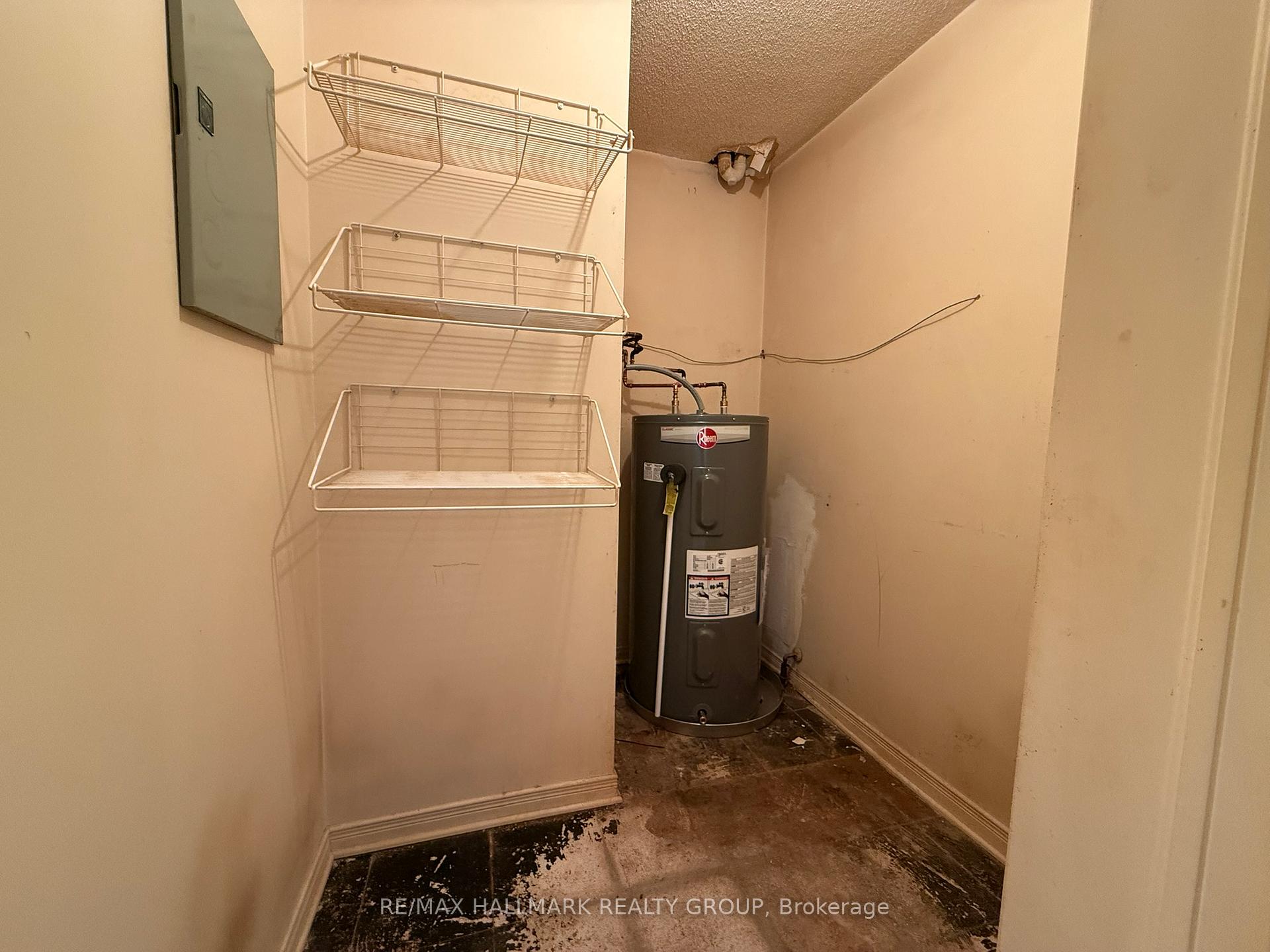 Photo 17 of Unit 202, 1490 Heron Road, Ottawa, Heron Gate — HOMEH