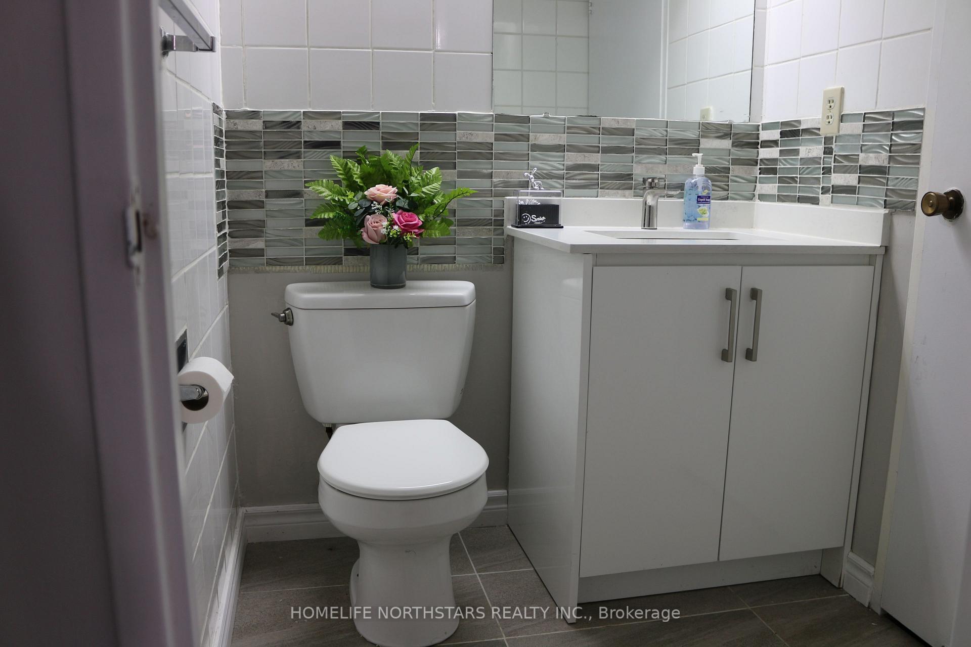 Photo 9 of Unit 309, 3 Lisa Street, Brampton, Queen Street Corridor — HOMEH