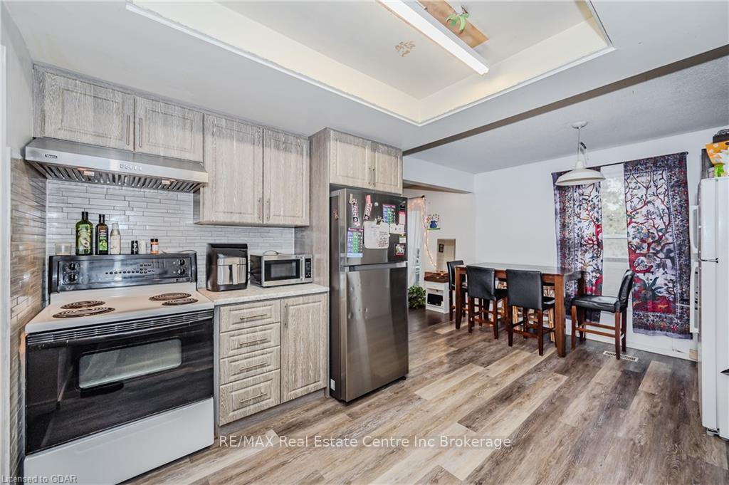 Photo 11 of Unit 43, 141 Janefield Ave, Guelph, Dovercliffe Park/Old University — HOMEH