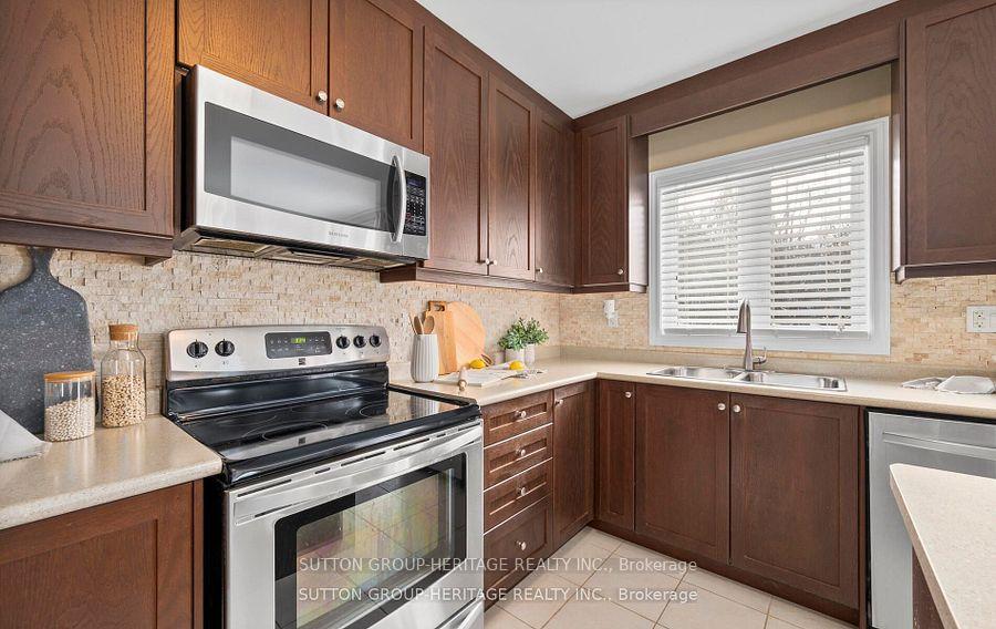 Photo 11 of 60 Antioch Court, Brock, Sunderland — HOMEH