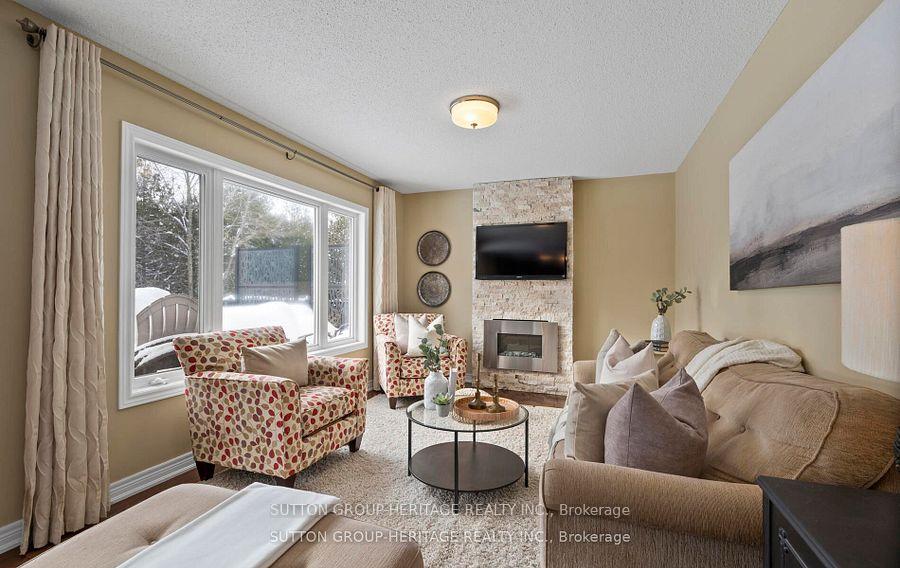 Photo 13 of 60 Antioch Court, Brock, Sunderland — HOMEH