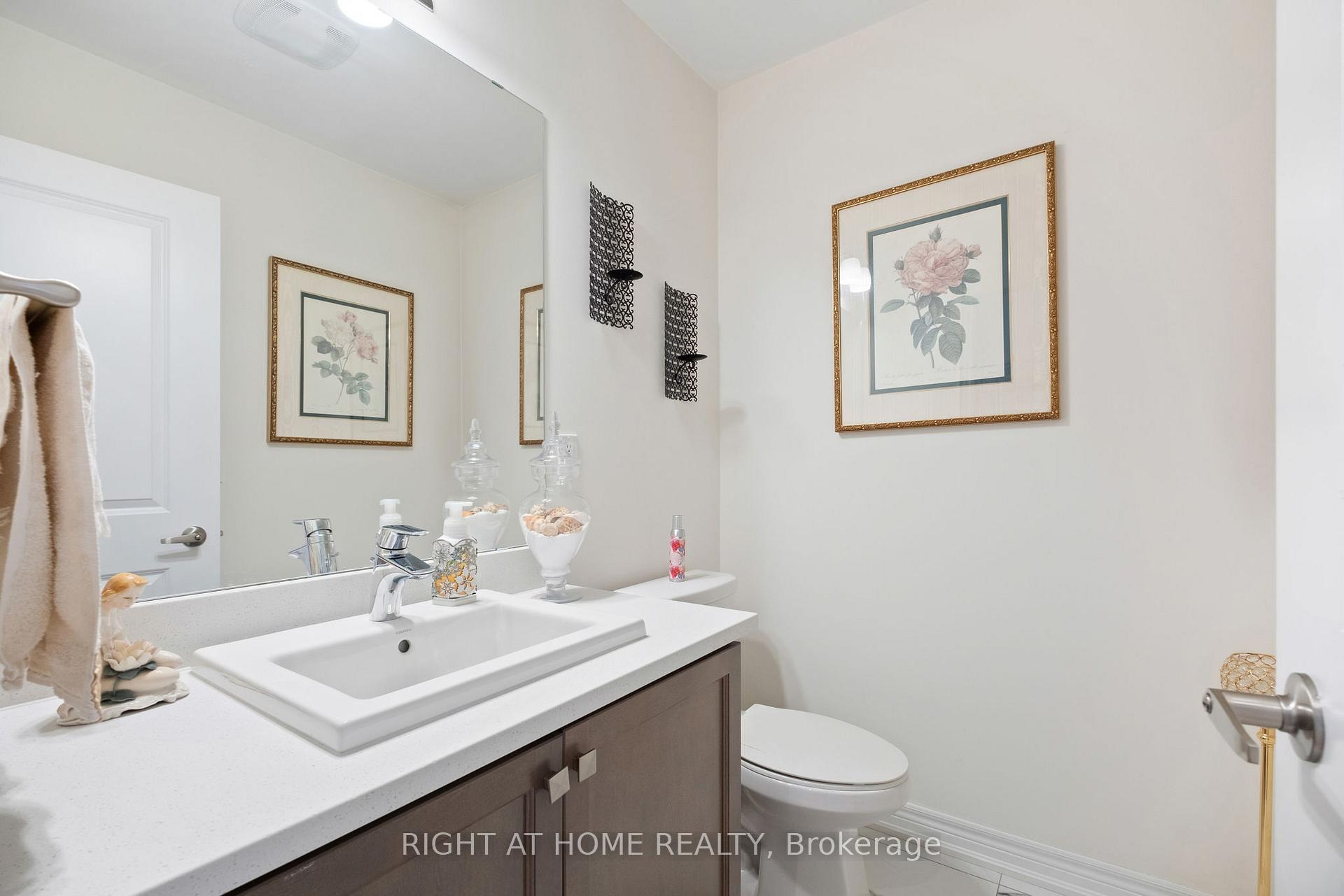 Photo 7 of 10 Stubbs Lane, Aurora, Rural Aurora — HOMEH