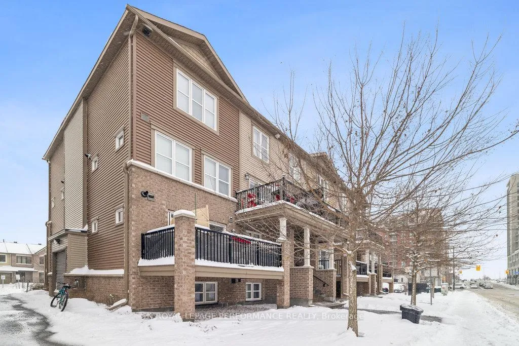 Photo 2 of Unit 8, 474 Clearbrook Drive, Ottawa, Barrhaven - Strandherd — HOMEH