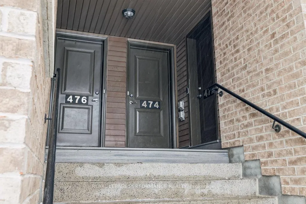 Photo 4 of Unit 8, 474 Clearbrook Drive, Ottawa, Barrhaven - Strandherd — HOMEH