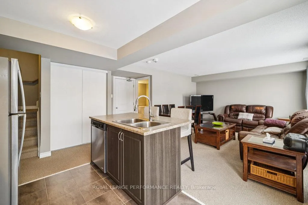 Photo 13 of Unit 8, 474 Clearbrook Drive, Ottawa, Barrhaven - Strandherd — HOMEH