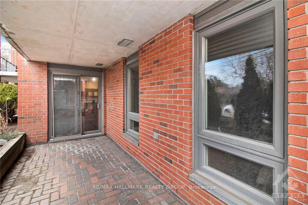 Photo 7 of Unit 104, 939 North River Road, Ottawa, Vanier — HOMEH