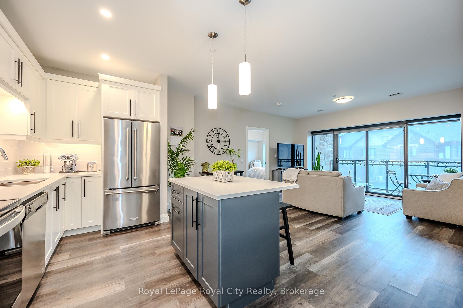 Photo 10 of Unit 312, 332 Gosling Gardens, Guelph, Clairfields/Hanlon Business Park — HOMEH
