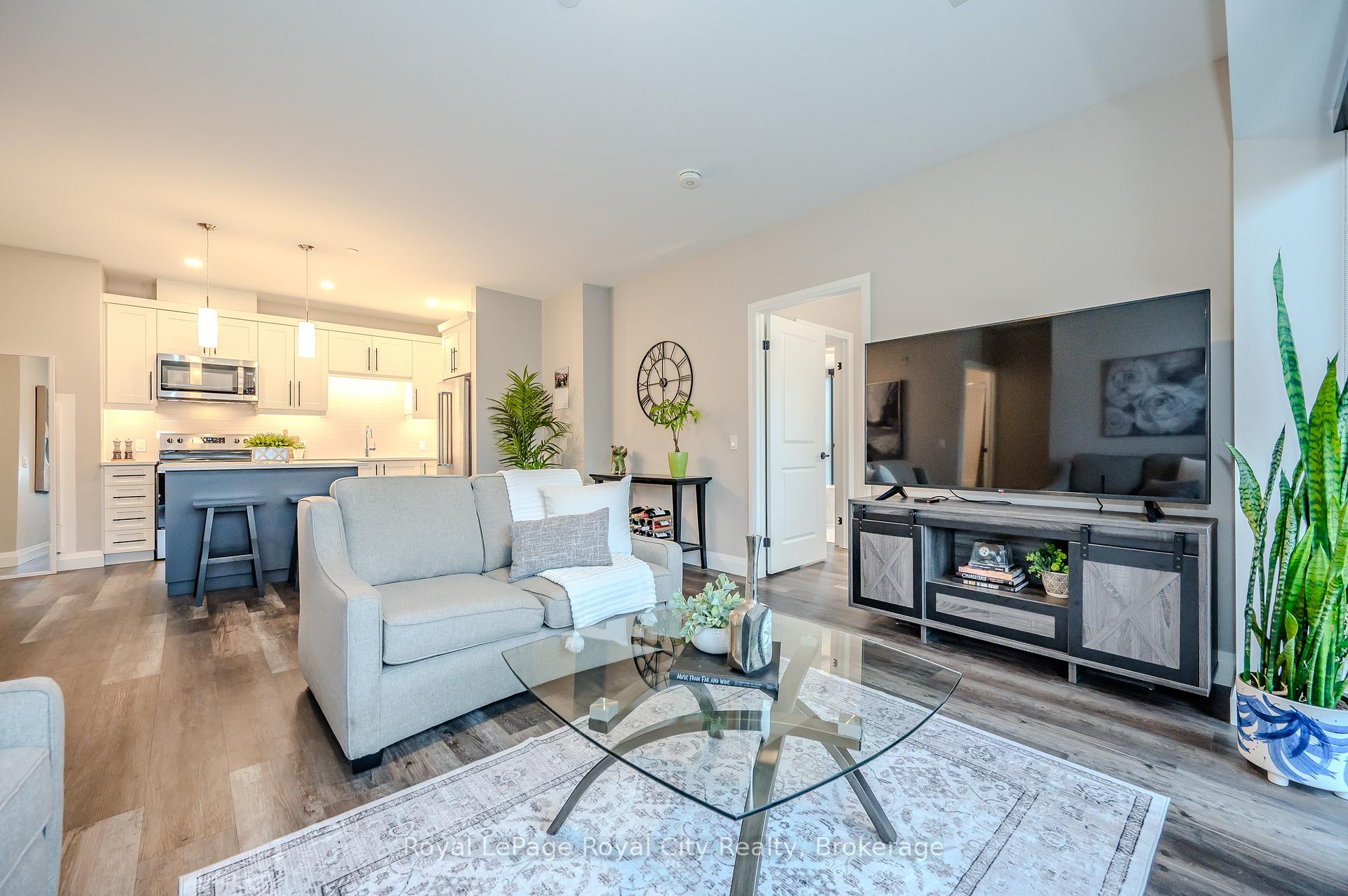 Photo 38 of Unit 312, 332 Gosling Gardens, Guelph, Clairfields/Hanlon Business Park — HOMEH