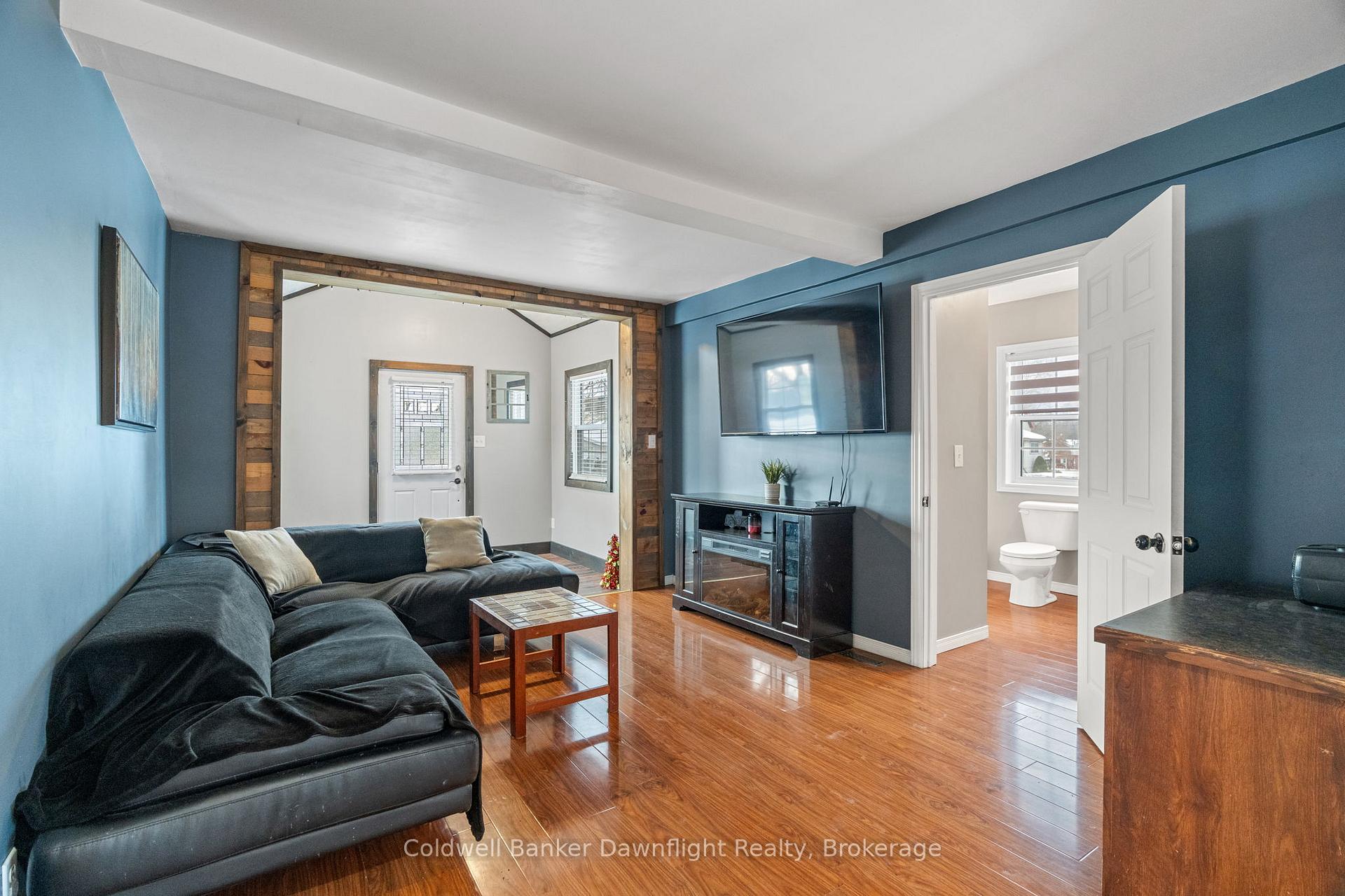 Photo 7 of 221 James Street, Central Huron, Clinton — HOMEH