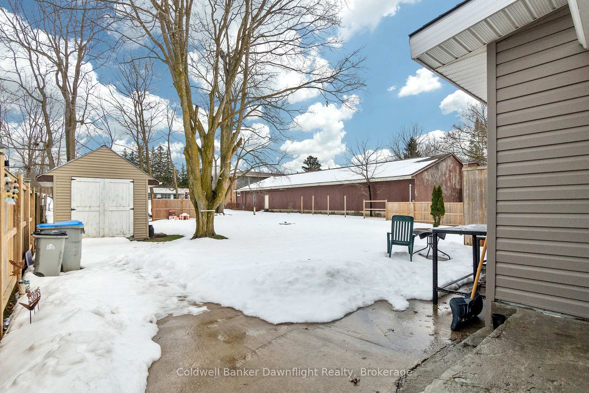 Photo 21 of 221 James Street, Central Huron, Clinton — HOMEH