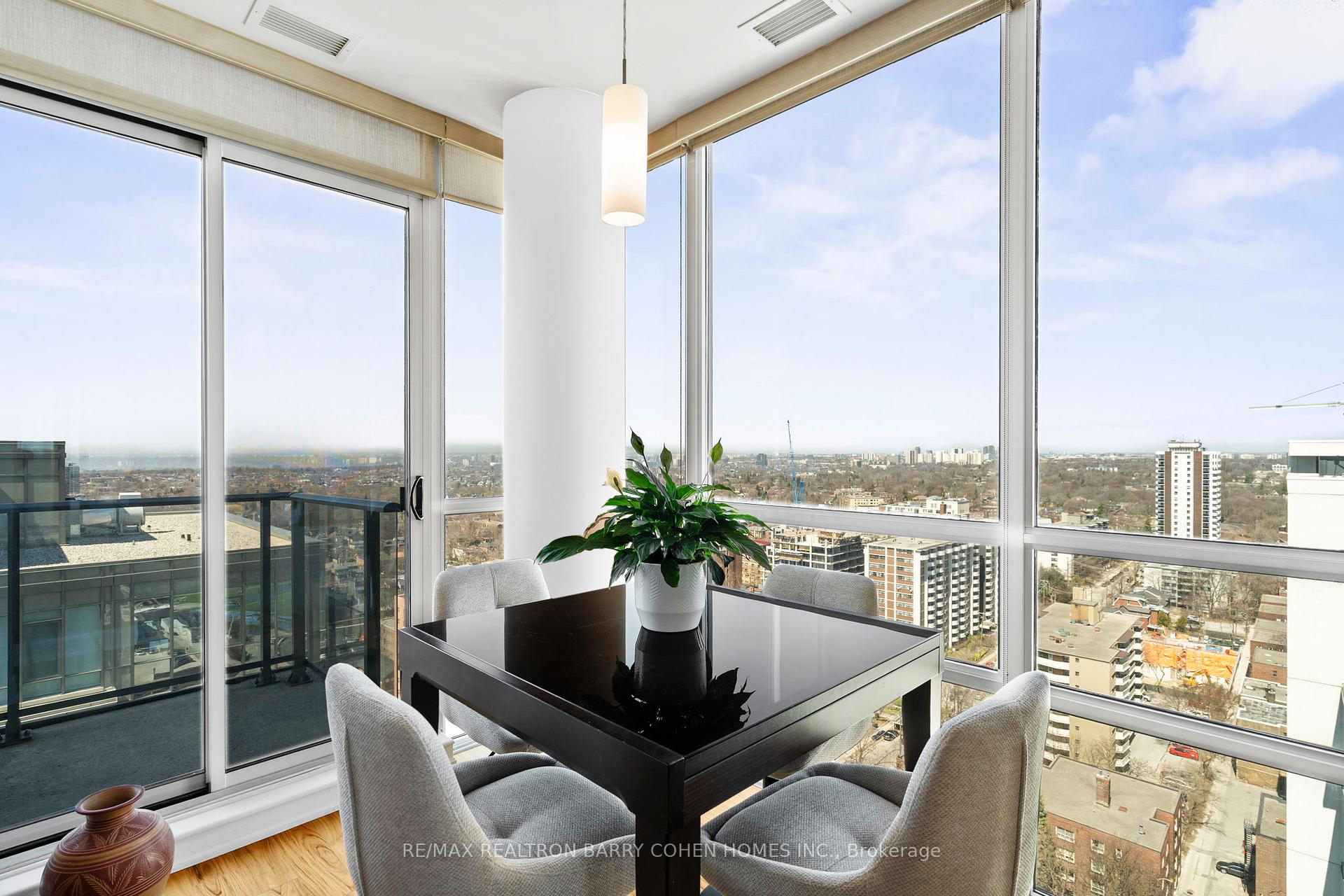 Photo 15 of Unit 2103, 500 St Clair Avenue W, Toronto, Humewood-Cedarvale — HOMEH