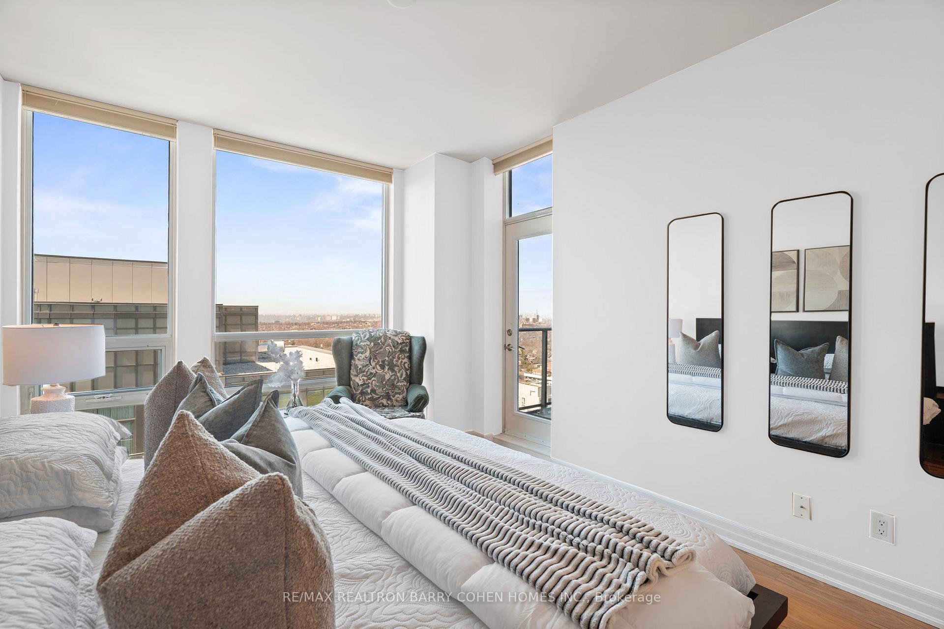 Photo 18 of Unit 2103, 500 St Clair Avenue W, Toronto, Humewood-Cedarvale — HOMEH