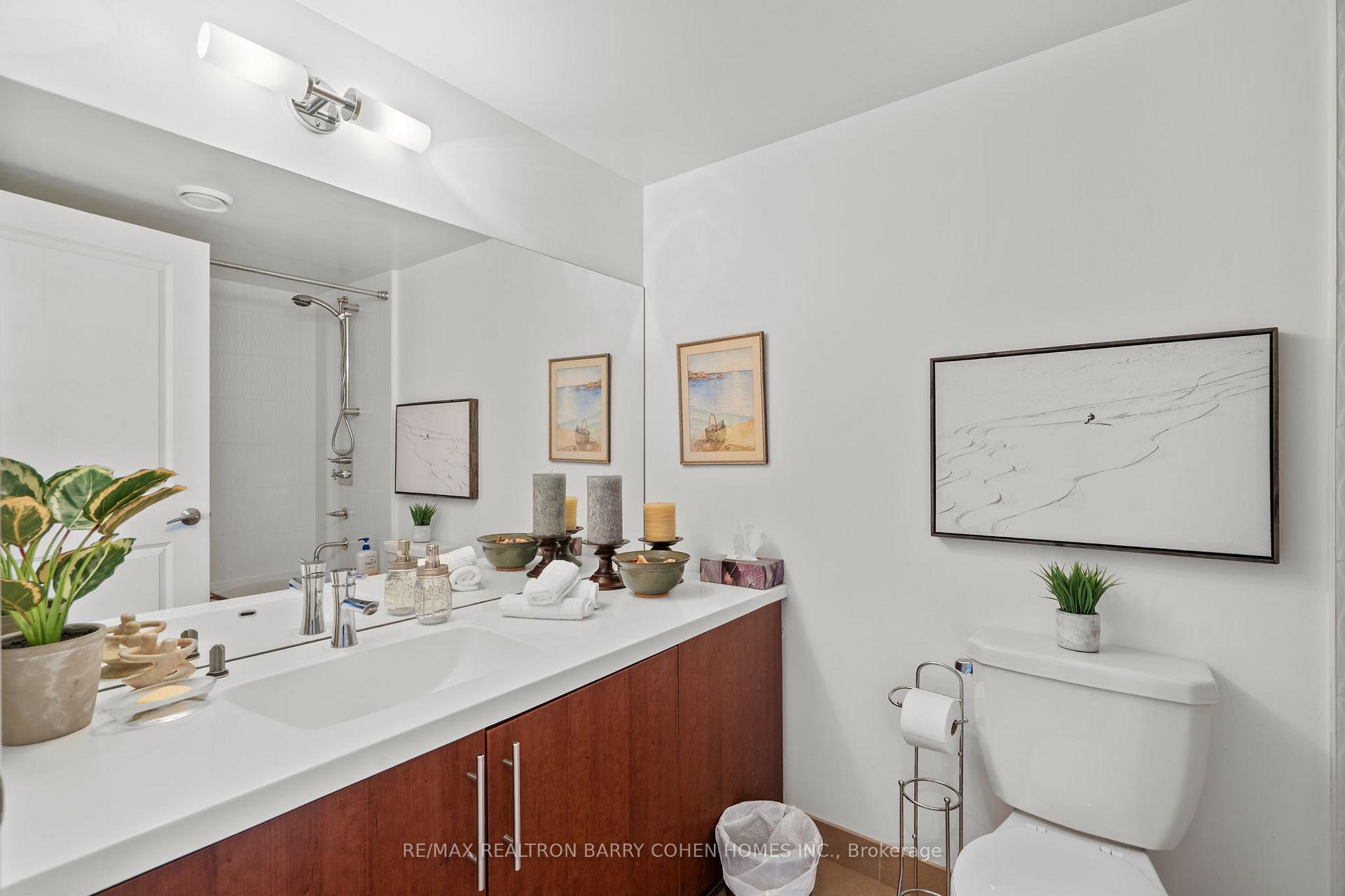 Photo 30 of Unit 2103, 500 St Clair Avenue W, Toronto, Humewood-Cedarvale — HOMEH