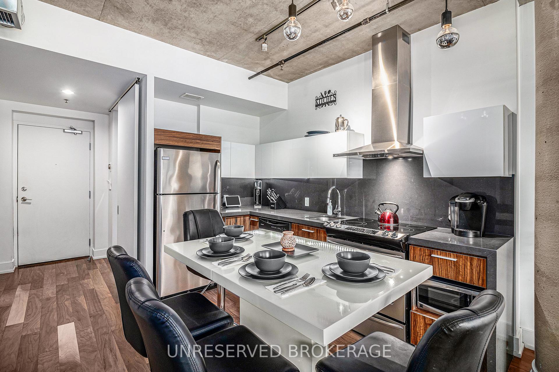 Photo 5 of Unit 207, 360 McLeod Street, Ottawa, Ottawa Centre — HOMEH
