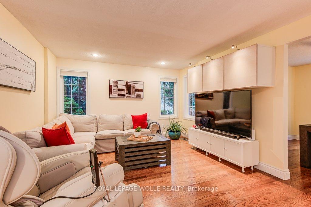 Photo 6 of Unit 1, 494 Beechwood Drive, Waterloo — HOMEH