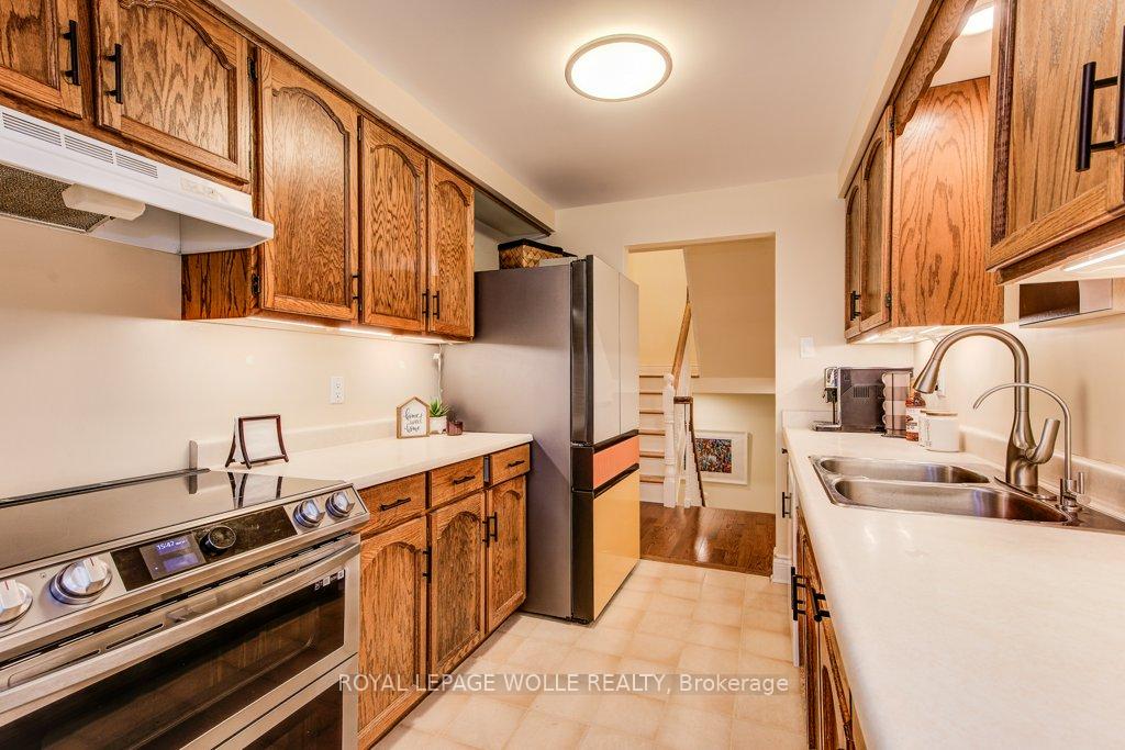 Photo 13 of Unit 1, 494 Beechwood Drive, Waterloo — HOMEH