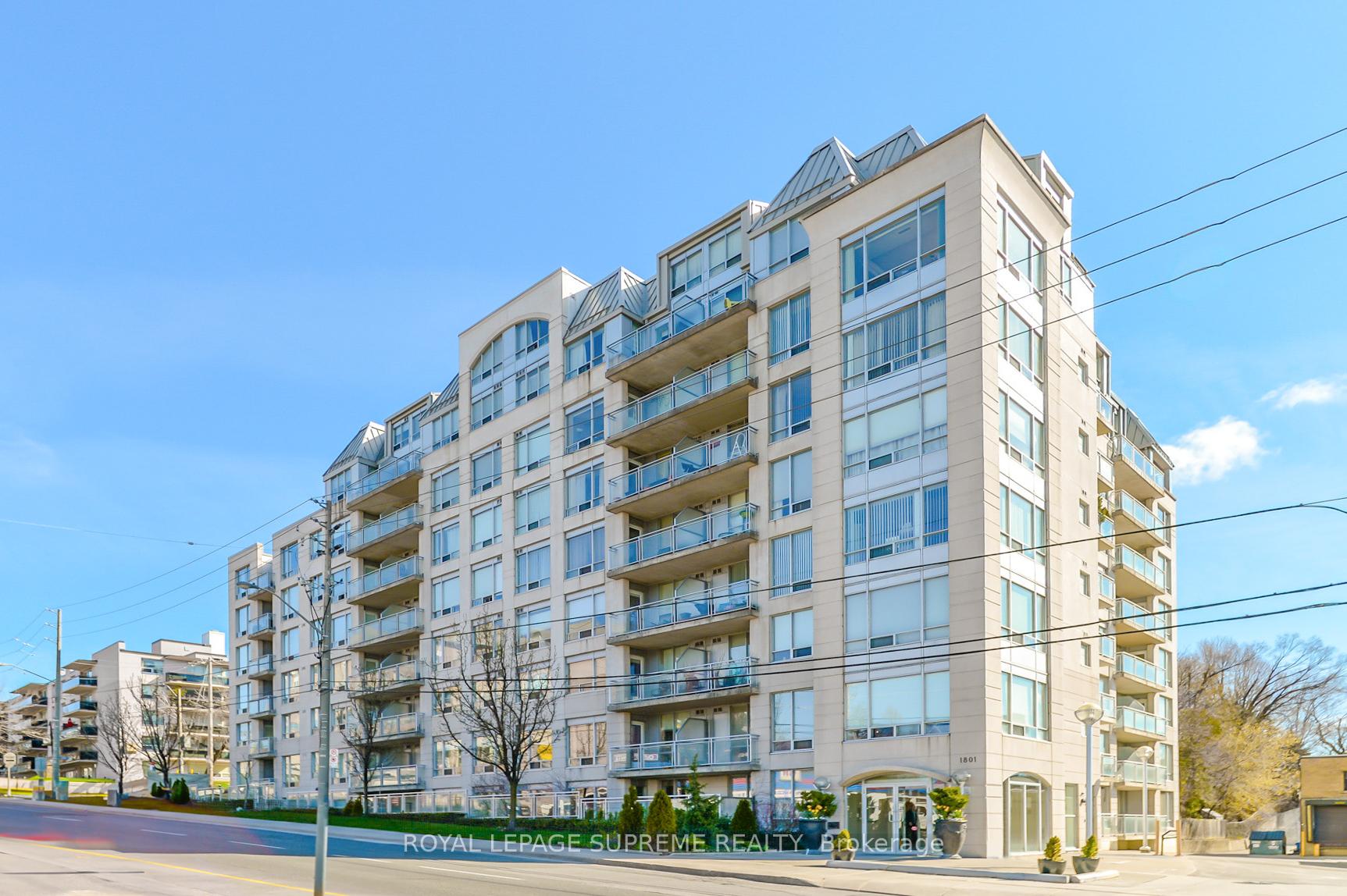 Front of Unit 309, 1801 Bayview Avenue