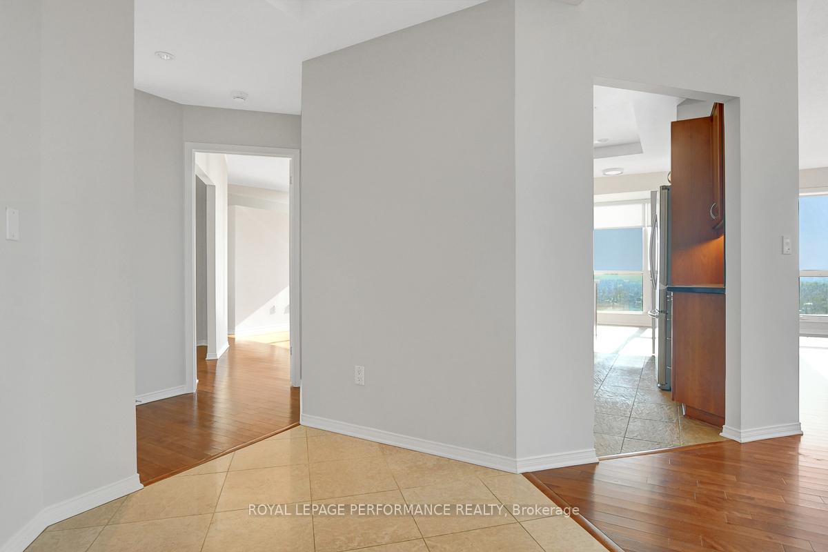 Photo 4 of Unit 2301, 38 Metropole, Ottawa, Westboro North — HOMEH