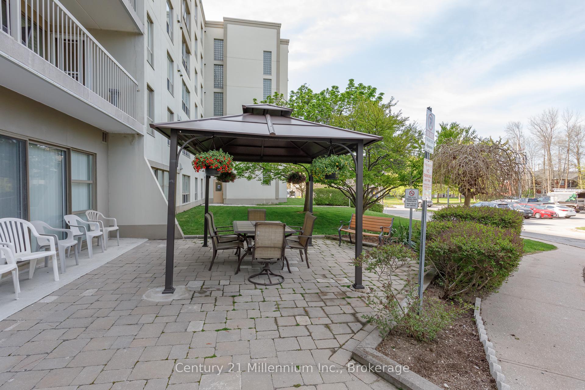 Photo 14 of Unit 401, 172 Eighth Street, Collingwood — HOMEH