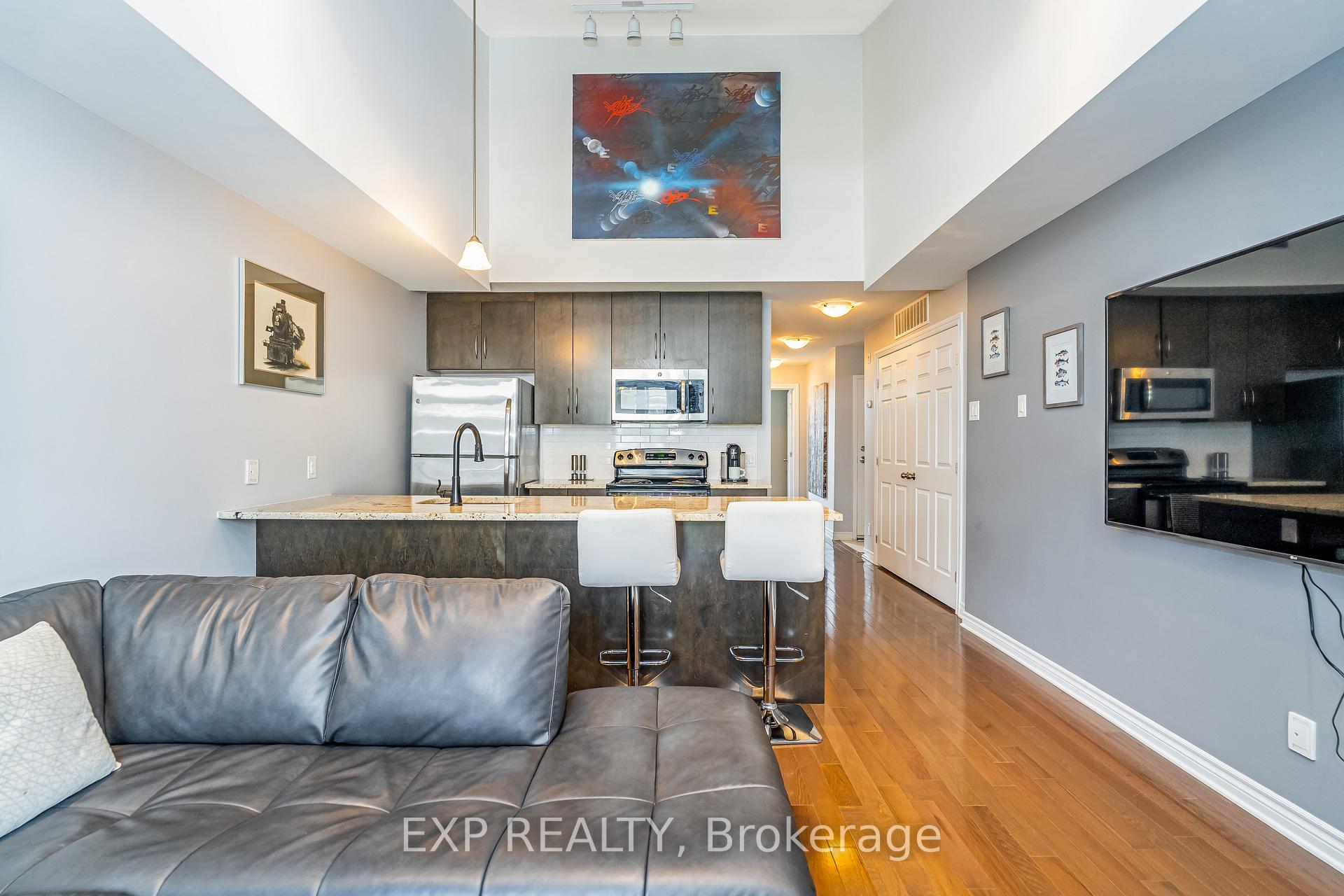 Photo 7 of Unit G, 330 Everest Private, Ottawa, Elmvale Acres — HOMEH
