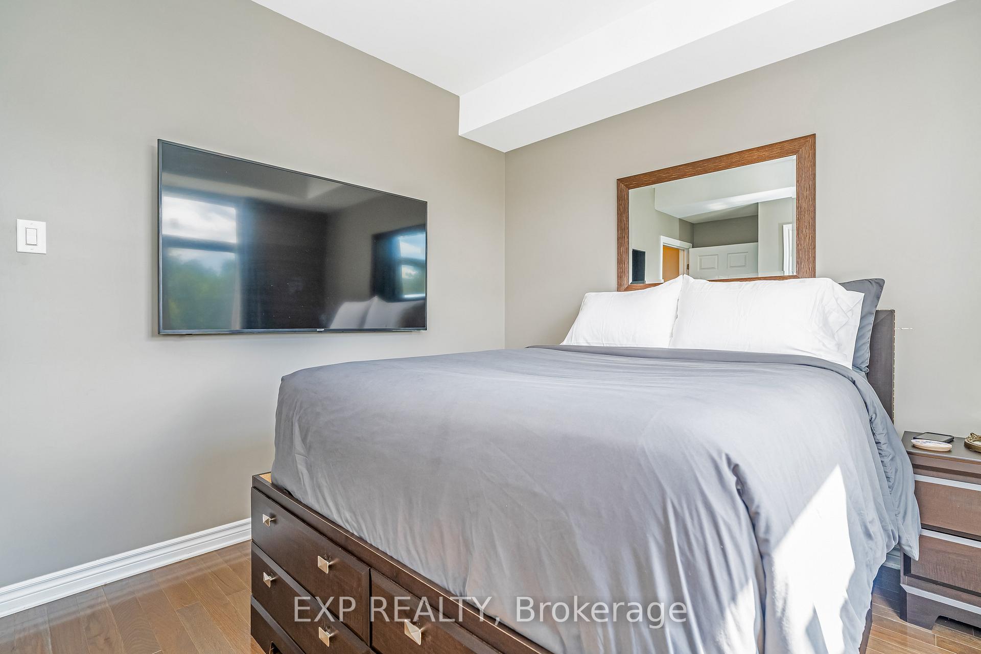 Photo 17 of Unit G, 330 Everest Private, Ottawa, Elmvale Acres — HOMEH