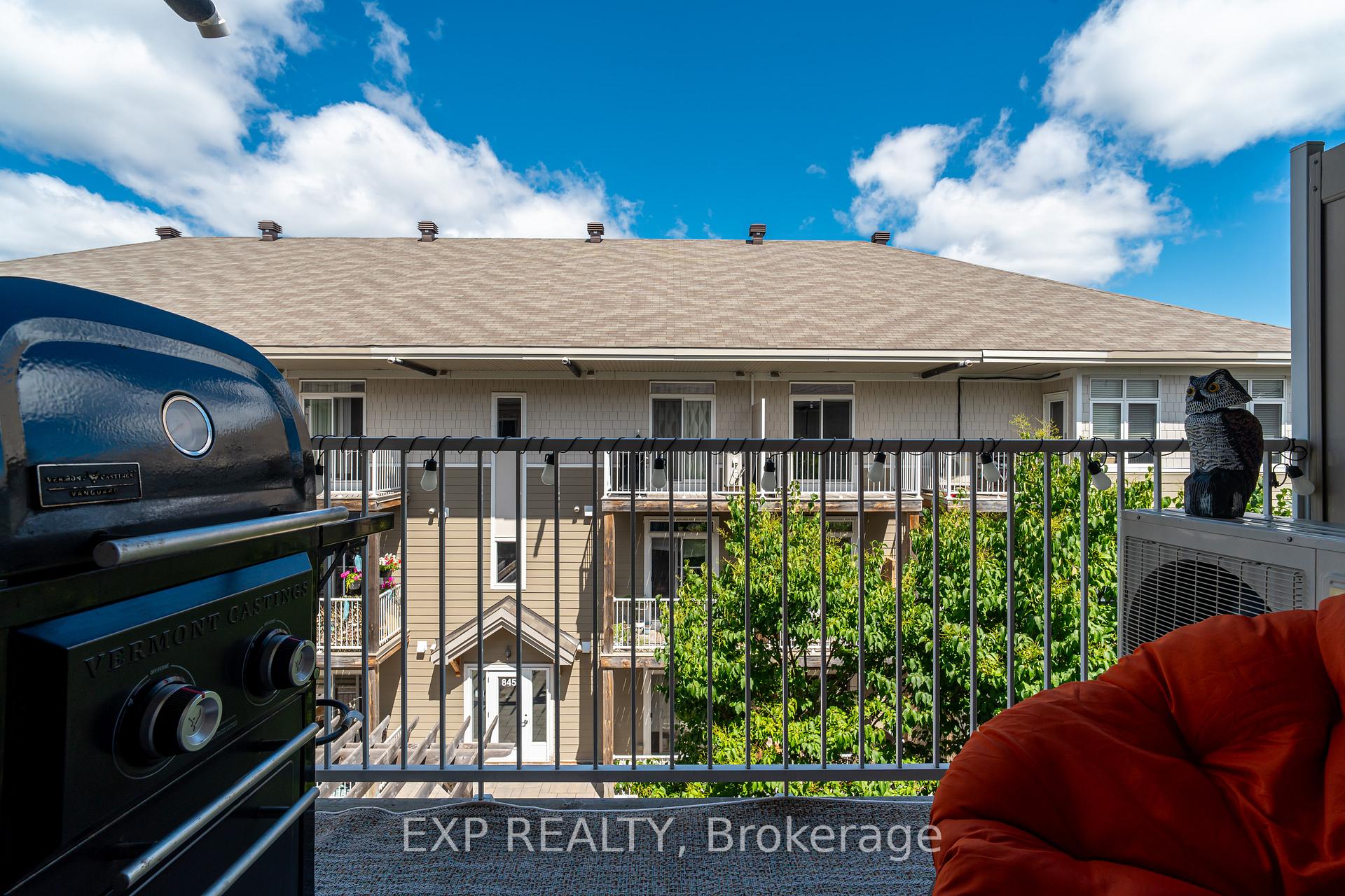 Photo 25 of Unit G, 330 Everest Private, Ottawa, Elmvale Acres — HOMEH