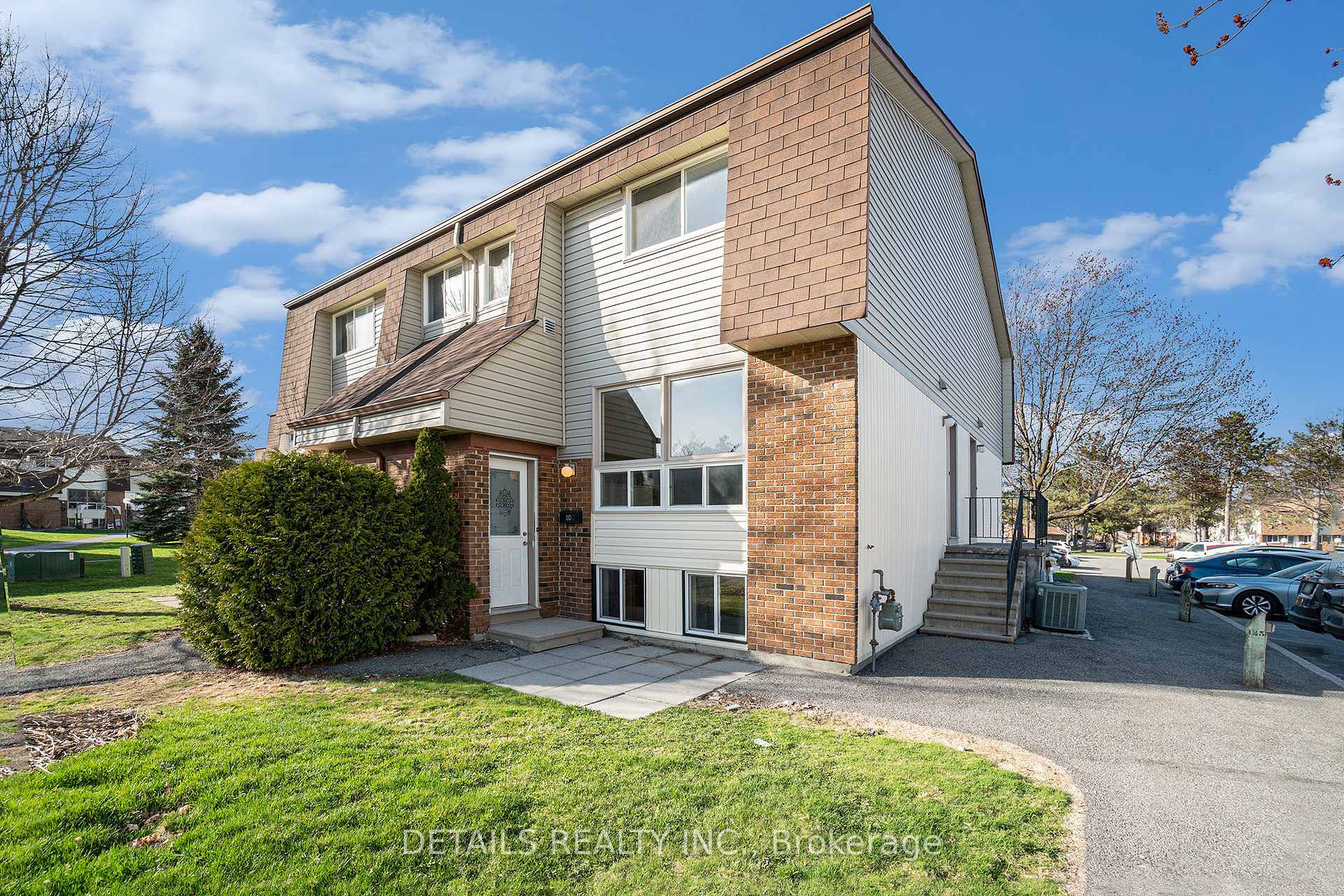 Photo 2 of 5D Forester Crescent, Ottawa, Westcliffe Estates — HOMEH