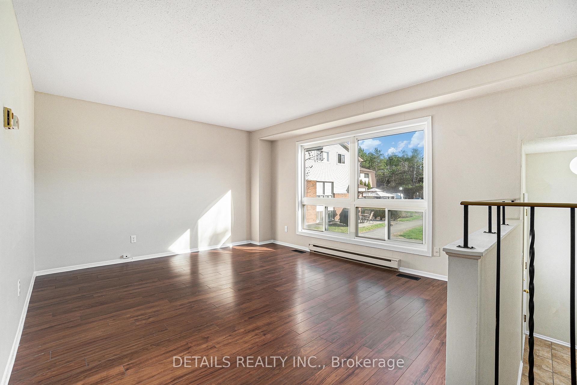 Photo 8 of 5D Forester Crescent, Ottawa, Westcliffe Estates — HOMEH