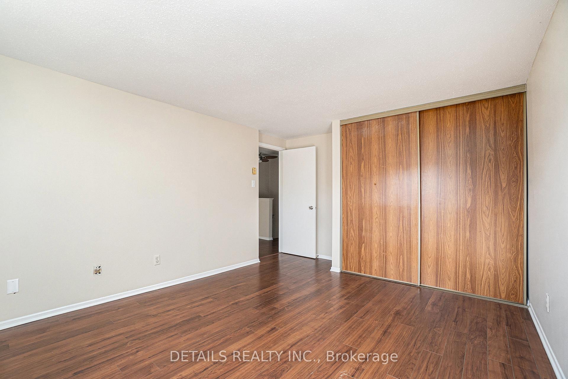 Photo 18 of 5D Forester Crescent, Ottawa, Westcliffe Estates — HOMEH
